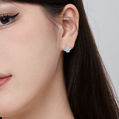 [BASLOVE]Four-Leaf Clover Flower Shape Exquisite Earrings