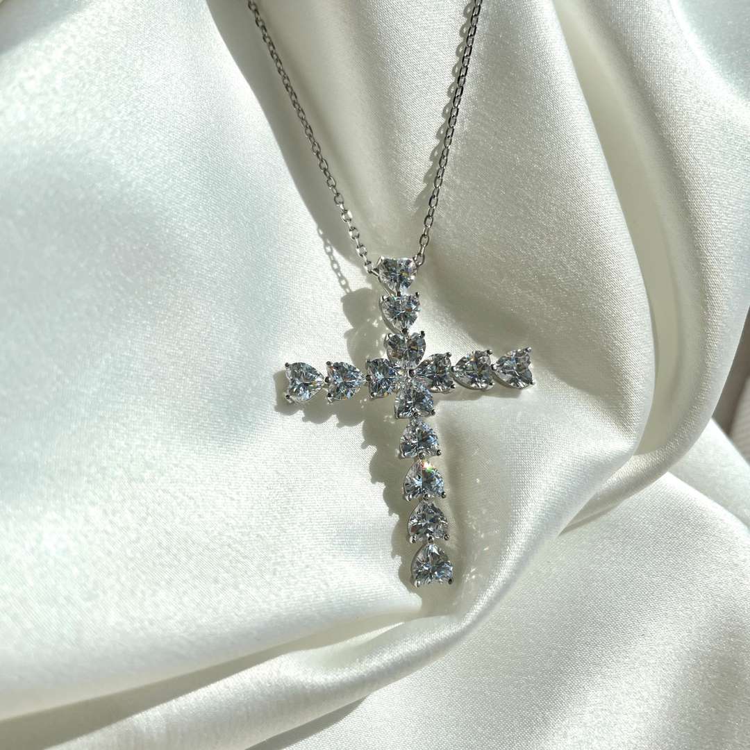 [BASLOVE]Radiant Cross Shape Necklace