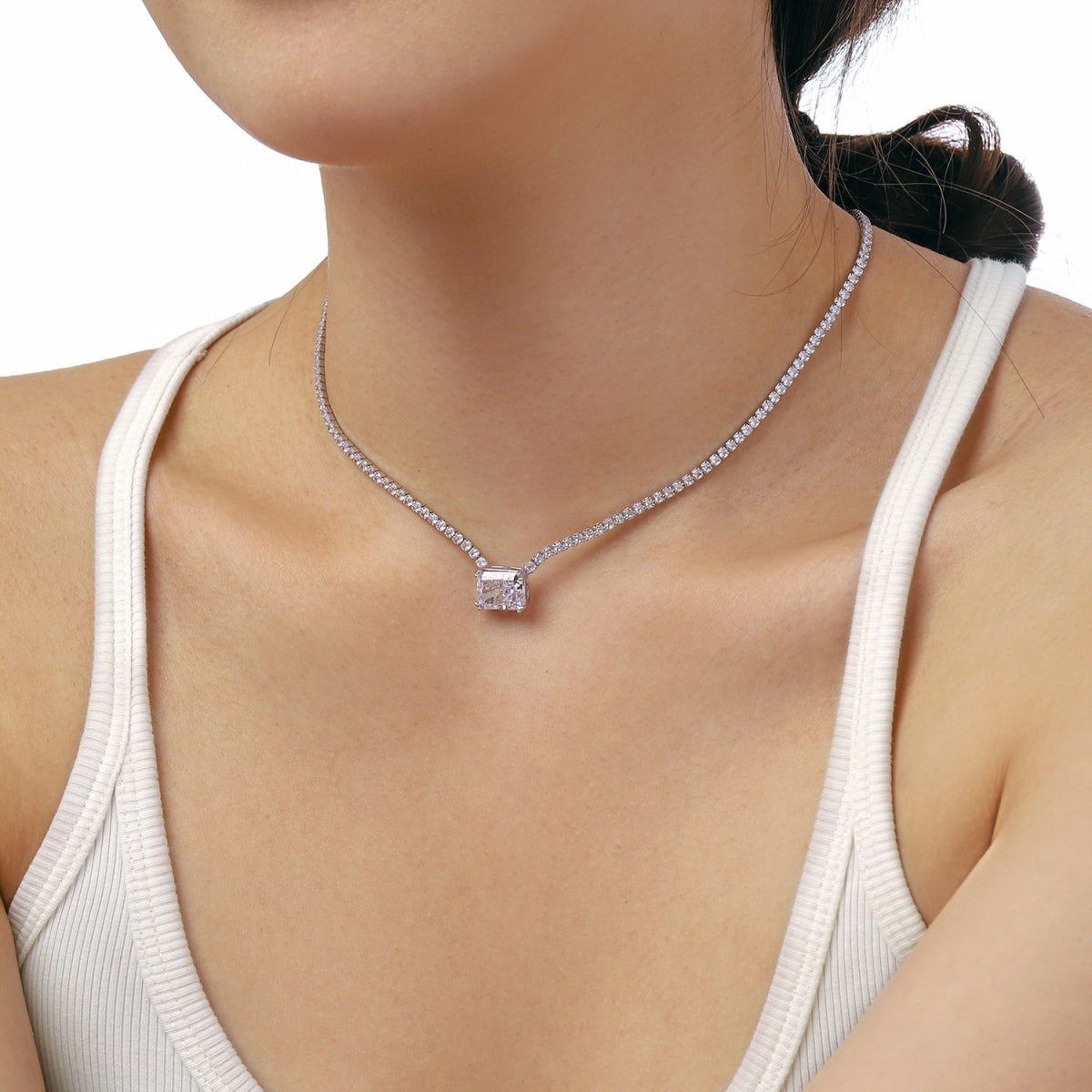 [BASLOVE]4.0 Carat Elegant Radiant Cut Necklace