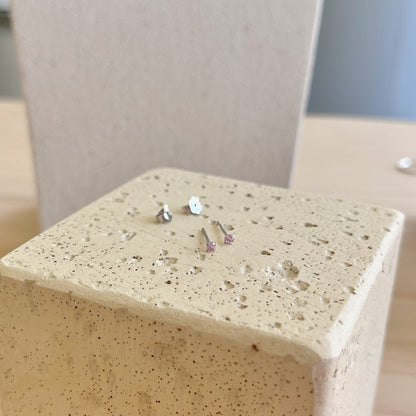 [BASLOVE]Delicate Solitaire Earrings