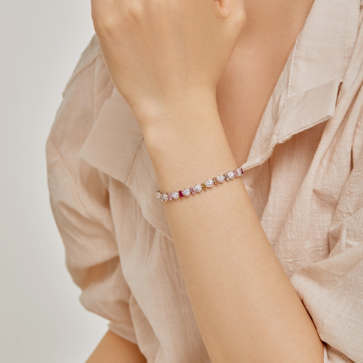 [BASLOVE]Radiant Colorful Round Shape Daily Bracelet