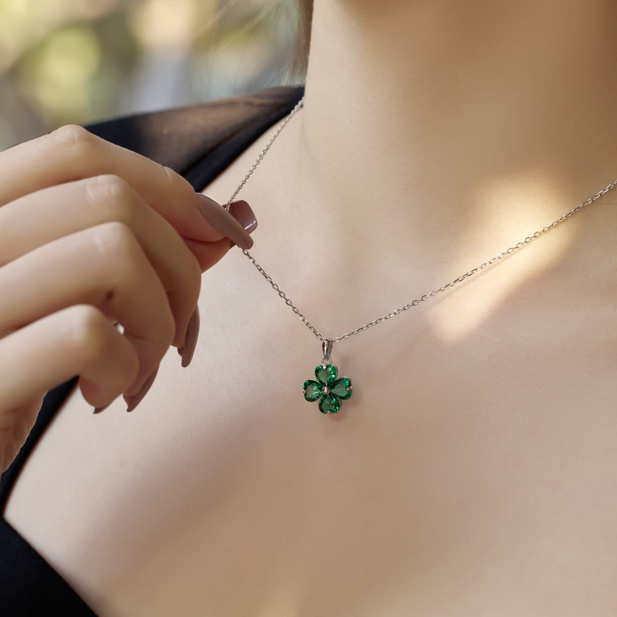 [BASLOVE]Heart-Shaped Four-Leaf Clover Bead Necklace