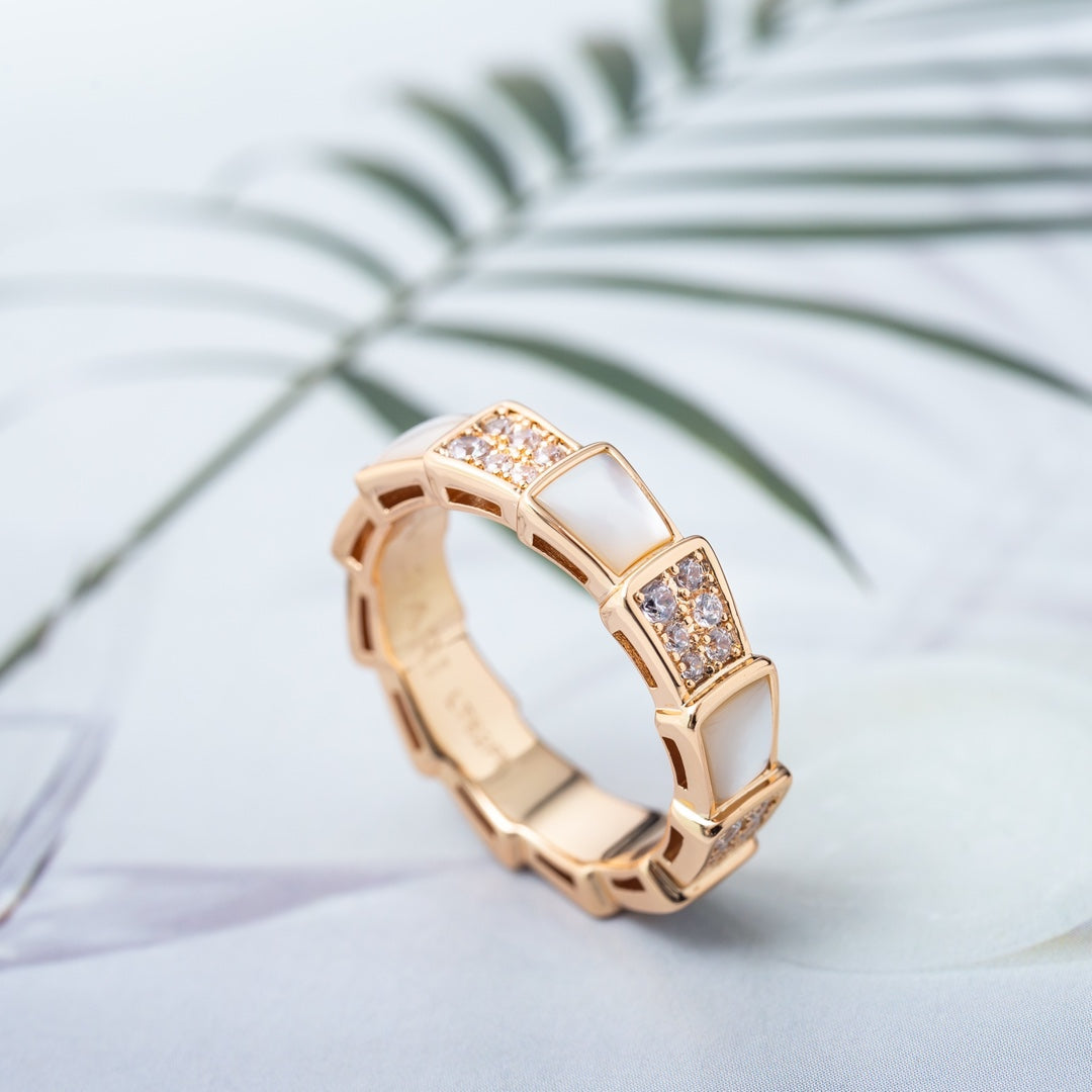 [Basjewels]SERPENTI RING PINK GOLD MOP DIAMOND PAVED 4MM