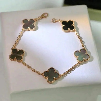 [basloveJW]CLOVER 5 MOTIF GRAY MOP  BRACELET