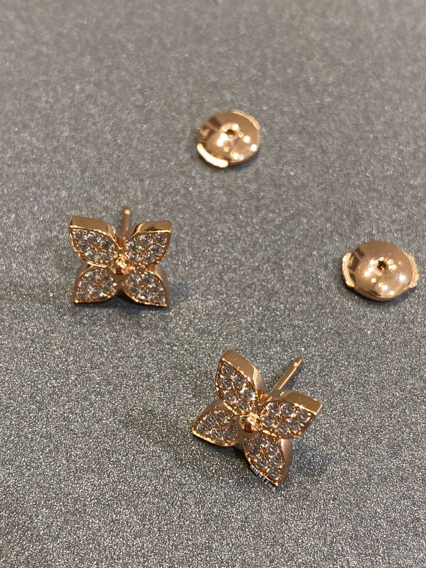 [Basjewels]STAR DIAMOND EARRINGS