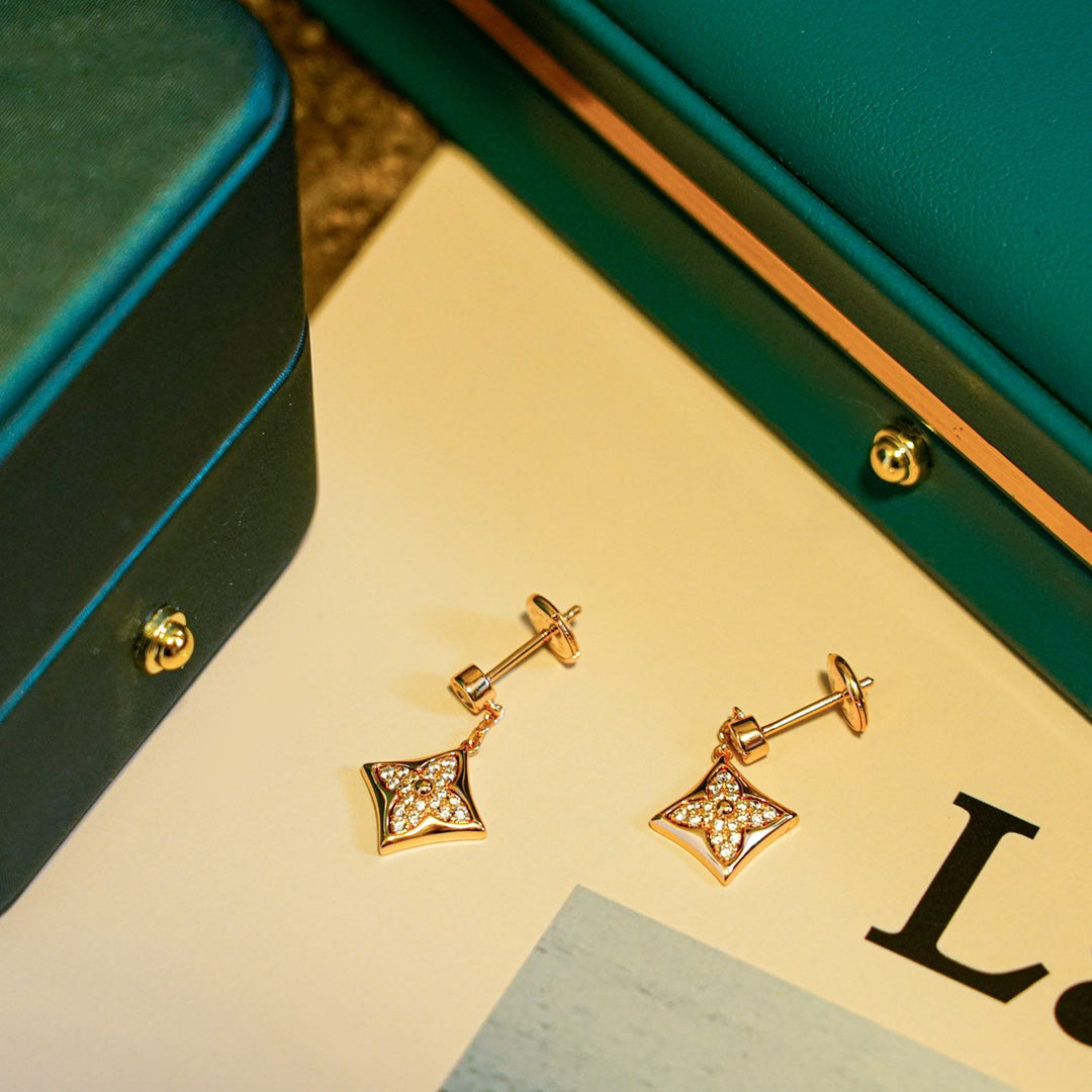 [Basjewels]STAR DIAMONDS EARRINGS GOLD