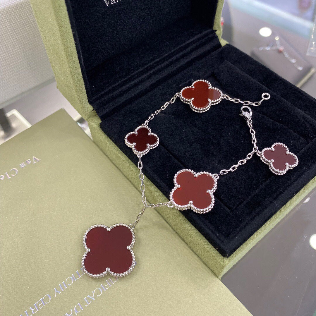 [basloveJW]CLOVER 5 MOTIFS SIVLER CARNELIAN BRACELET