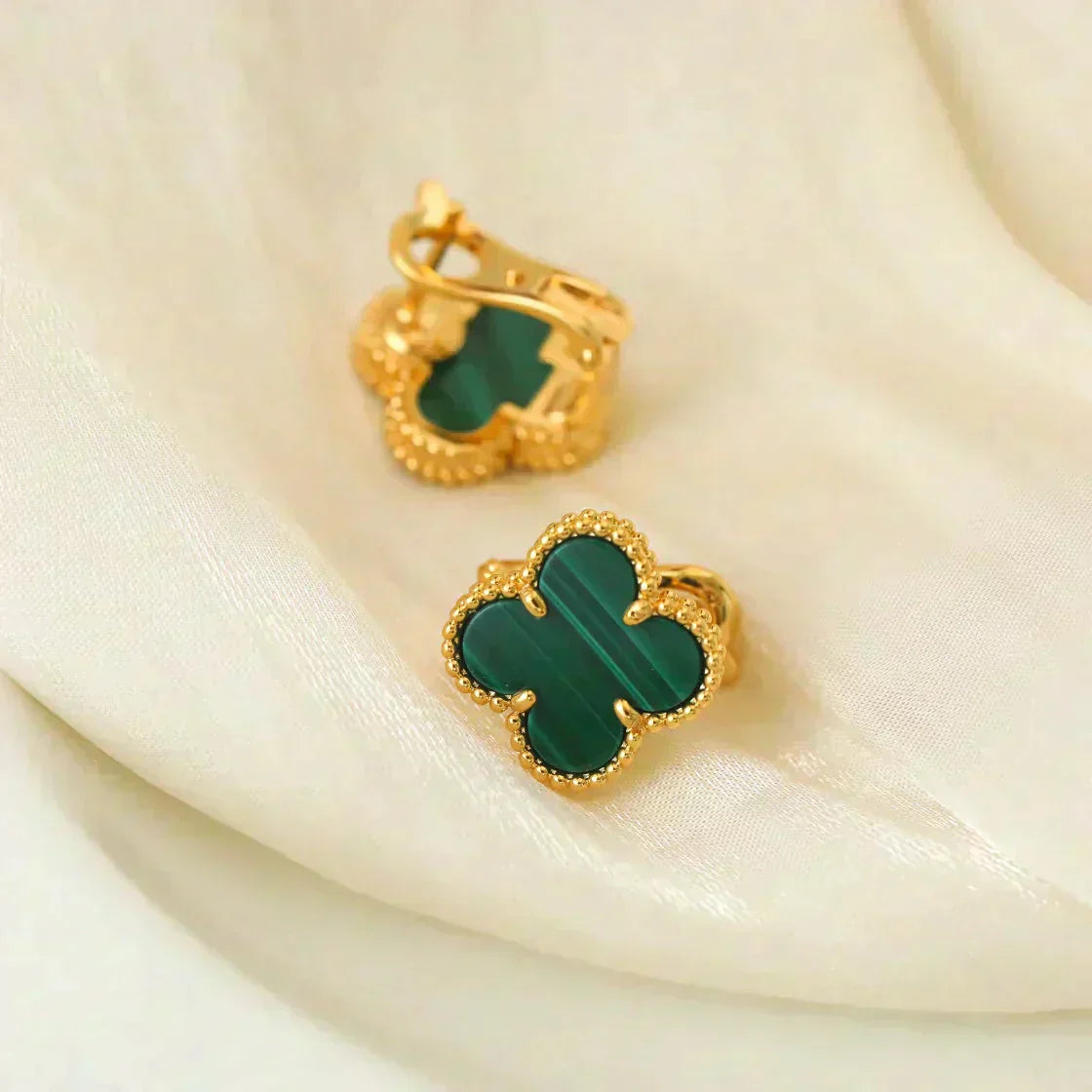 [basloveJW]CLOVER MEDIUM 1 MOTIFS MALACHITE  EARRINGS