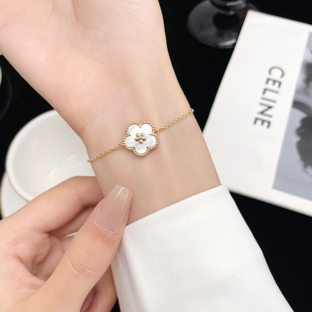 [basloveJW]LUCKY SPRING ROSE GOLD MOP BRACELET