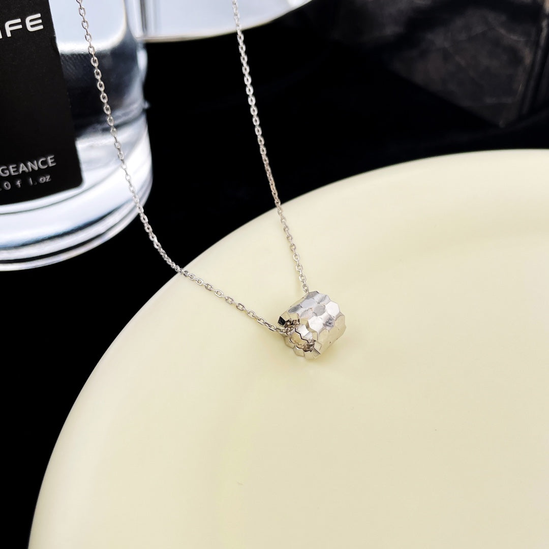 [Basjewels]BEE MINI PEDANT DIAMOND NECKLACE