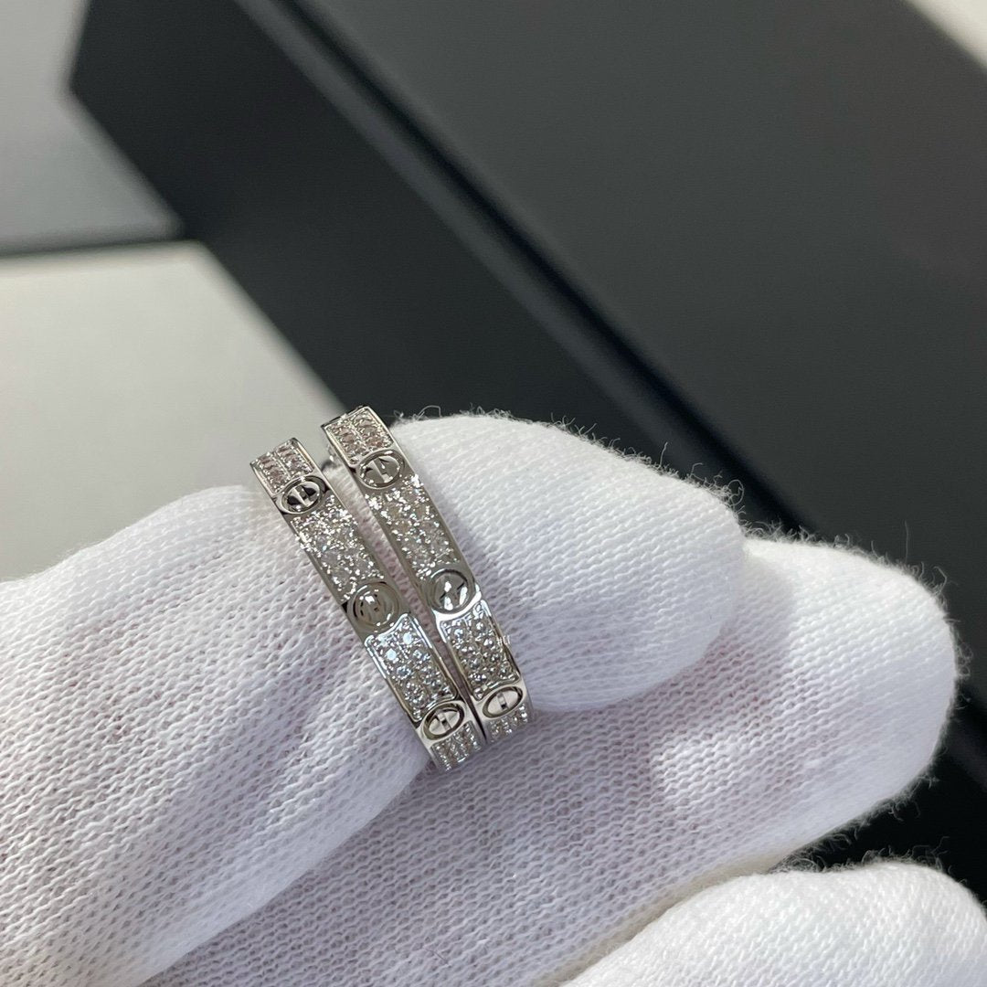 [basloveJW]LOVE DIAMOND SILVER HOOP EARRINGS