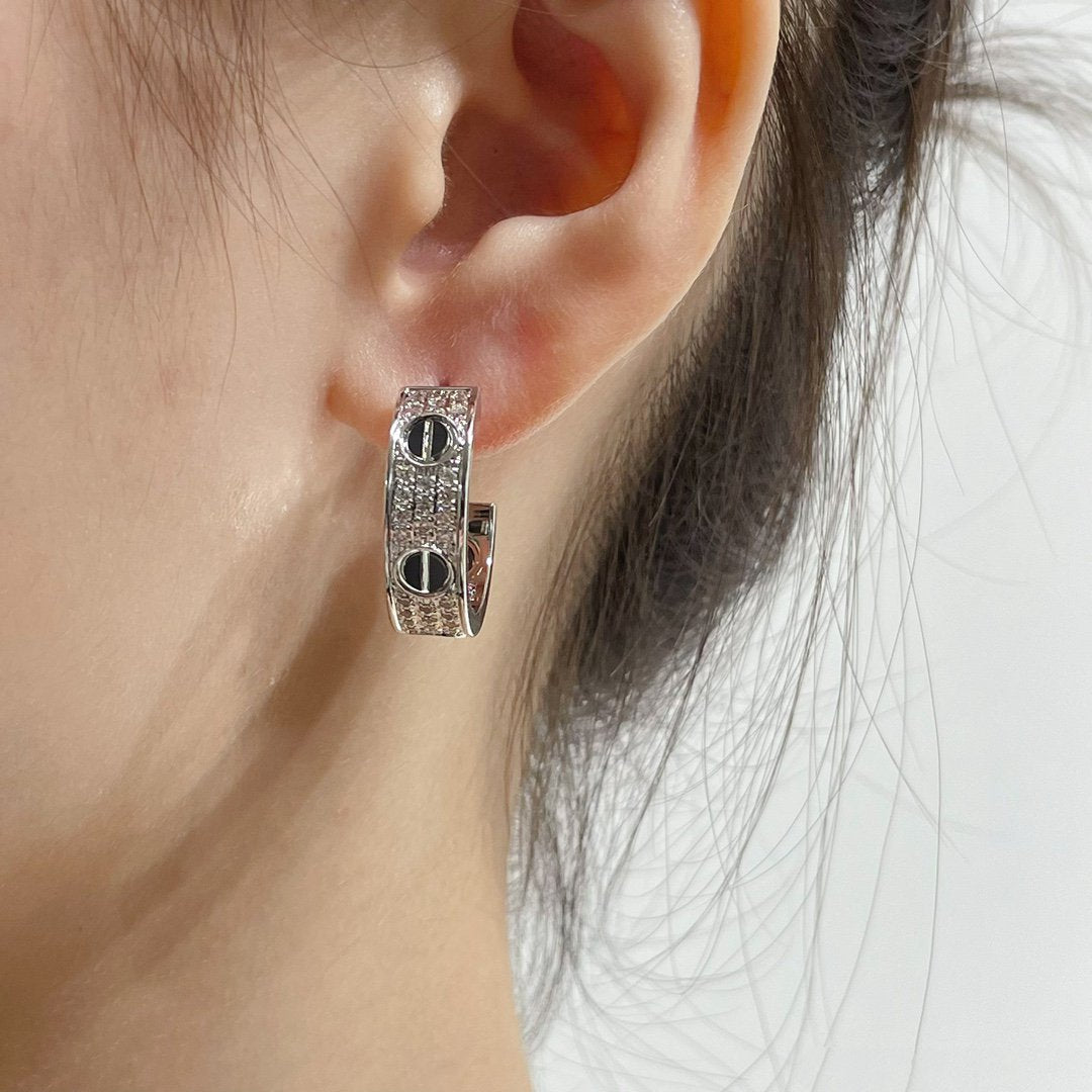 [basloveJW]LOVE CERAMIC DIAMOND PAVED SILVER EARRINGS