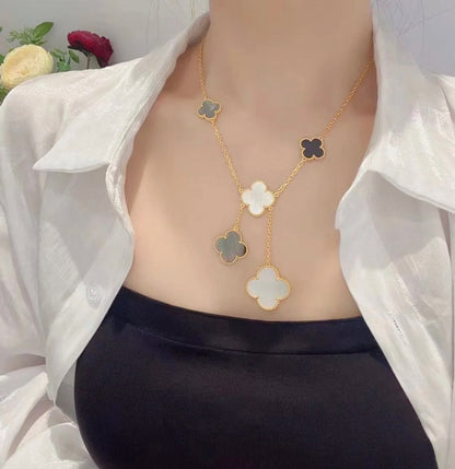 [basloveJW]CLOVER 6 MOTIF MOP ONYX GOLD NECKLACE