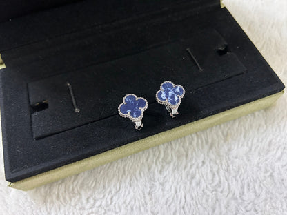 [basloveJW]CLOVER PIETERSITE MEDIUM STUD EARRINGS