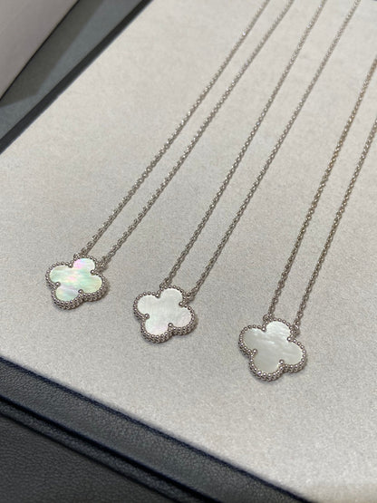 [basloveJW]CLOVER 15MM WHITE MOP NECKLACE