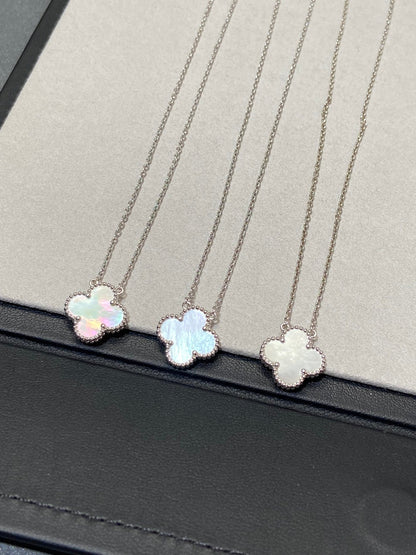 [basloveJW]CLOVER 15MM WHITE MOP NECKLACE