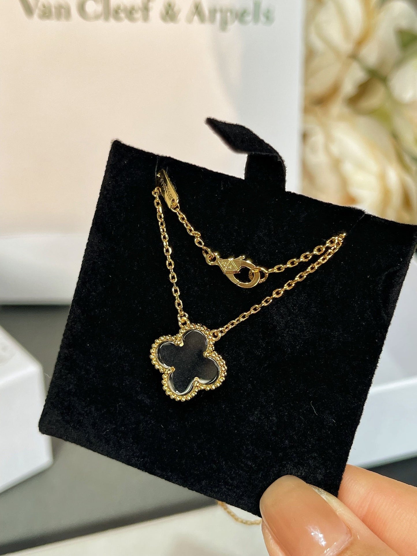 [basloveJW]CLOVER ROCK CRYSTAL ROSE GOLD NECKLACE