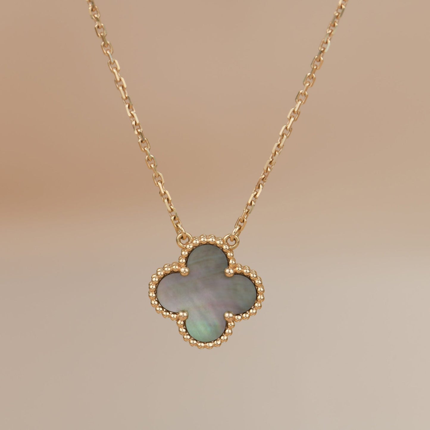 [basloveJW]CLOVER 15MM  GRAY MOTHER OF PEARL NECKLACE