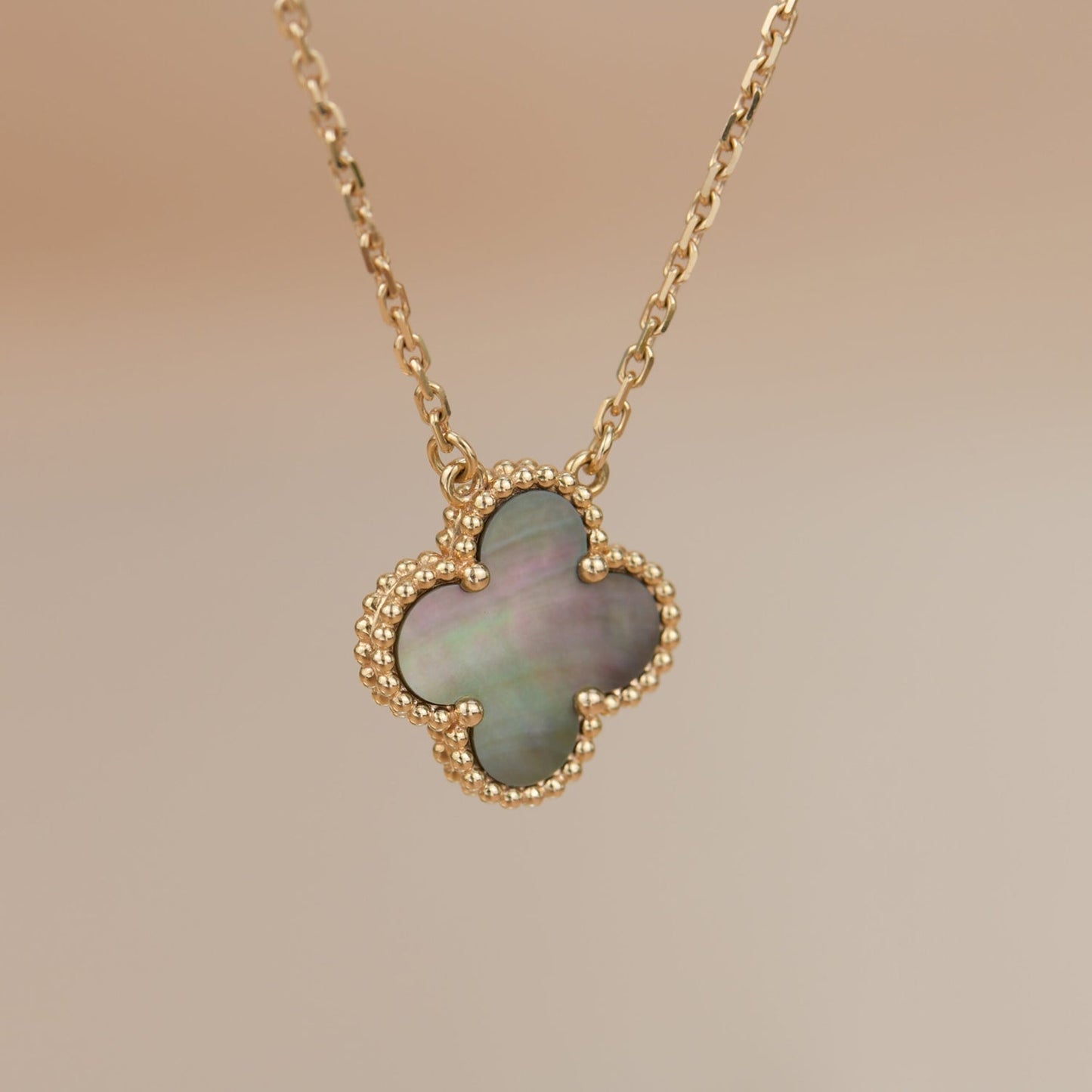 [basloveJW]CLOVER 15MM  GRAY MOTHER OF PEARL NECKLACE