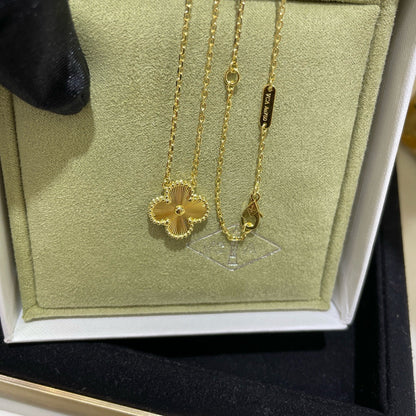 [basloveJW]CLOVER 15MM LASER NECKLACE