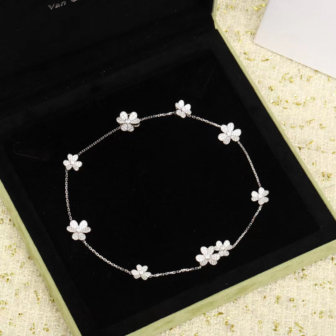 [basloveJW]FRIVOLE SILVER 9 FLOWERS NECKLACE