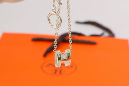 [Basjewels]HM NECKLACE H LETTER OVAL SERIES