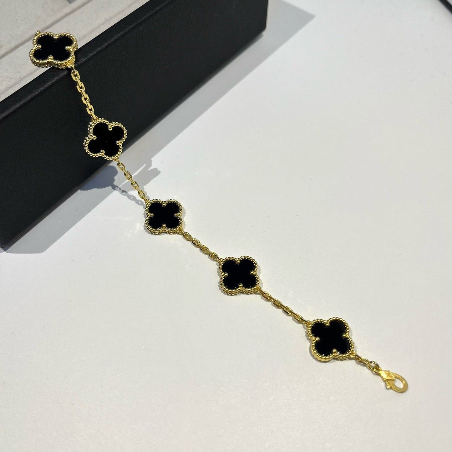 [basloveJW]CLOVER  5 MOTIFS BLACK ONYX BRACELET