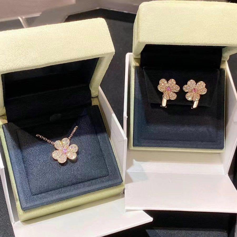 [basloveJW]FRIVOLE PINK GOLD FLOWER DIAMOND EARRINGS