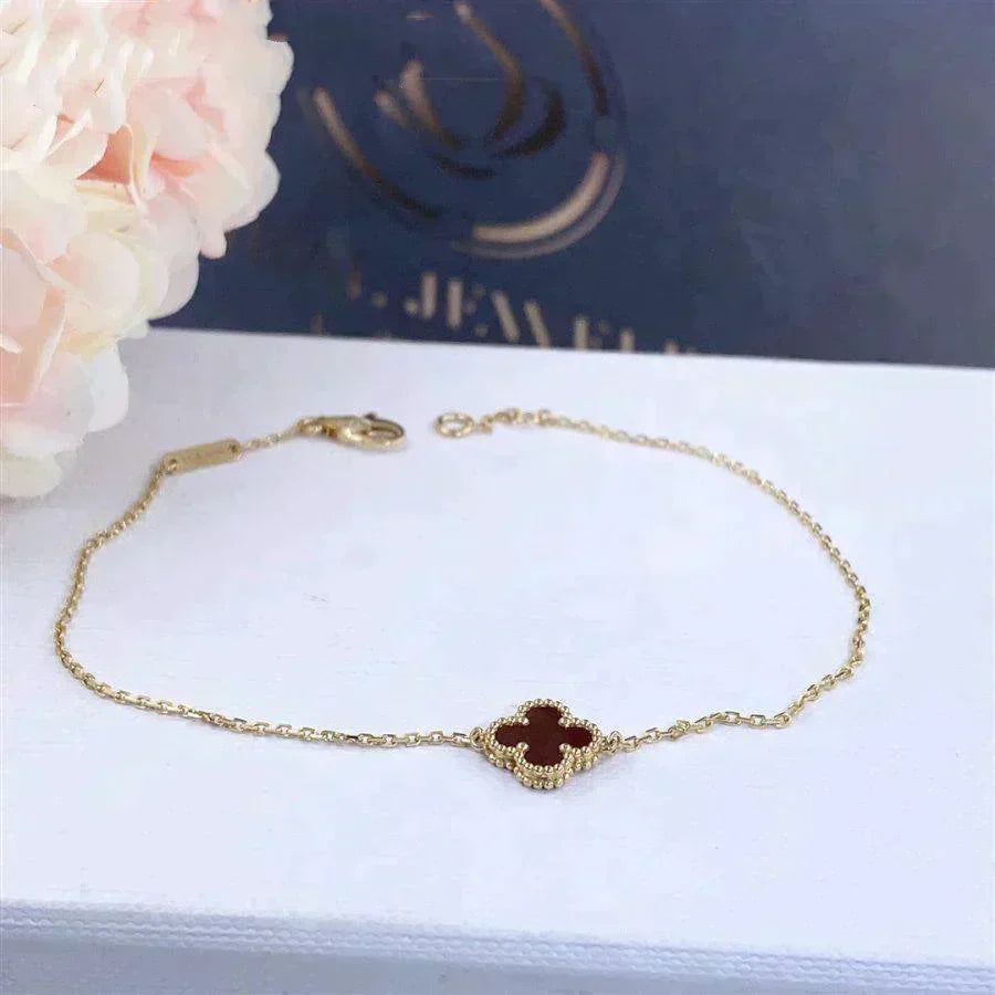 [basloveJW]CLOVER  CARNELIAN SINGLE FLOWER BRACELET