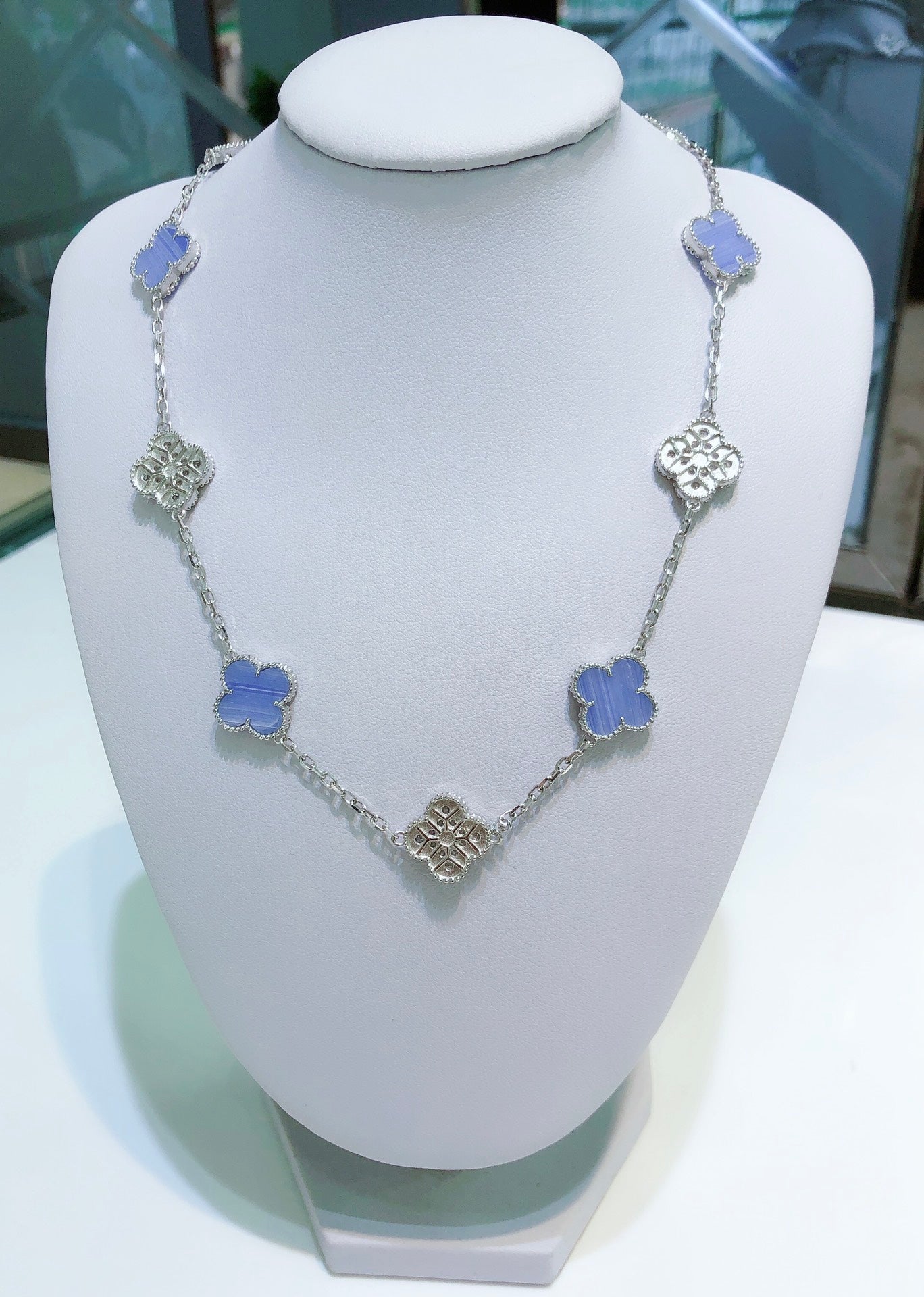 [basloveJW]CLOVER 10 MOTIFS CHALCEDONY DIAMONDS SILVER NECKLACE